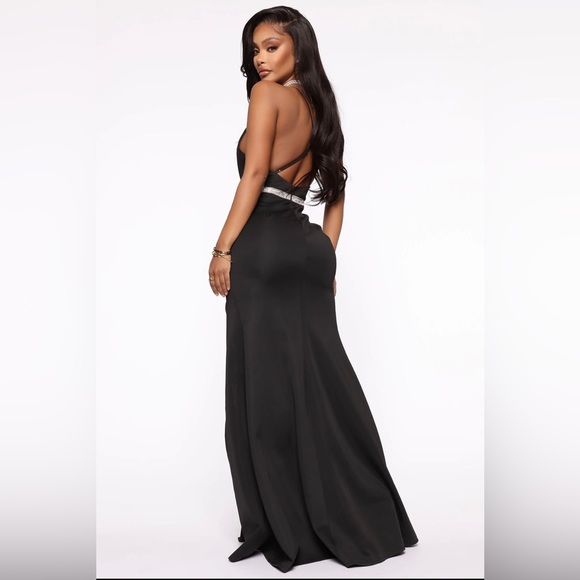 BRAND NEW WITH TAGS FASHION NOVA MAXI GOWN - Picture 3 of 3